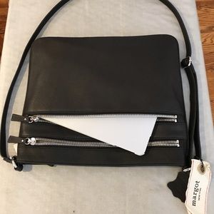 ❤️ Buttery Soft Leather Crossbody holds iPad❤️
